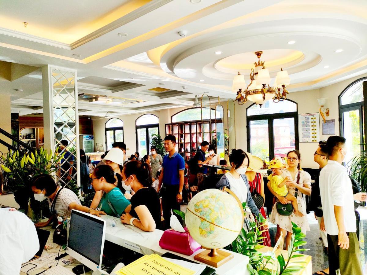 Halong Lavender Hotel Ha Long Bagian luar foto